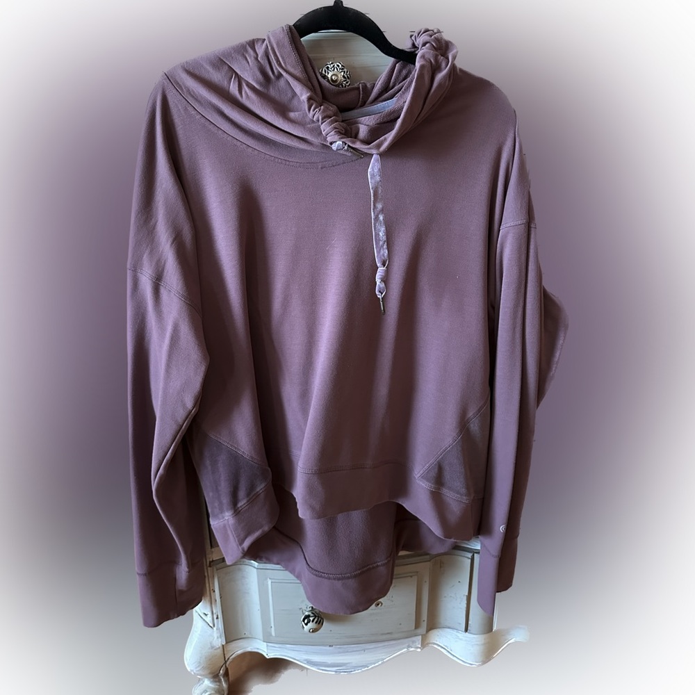 Detailed Cowl Neck hoodie